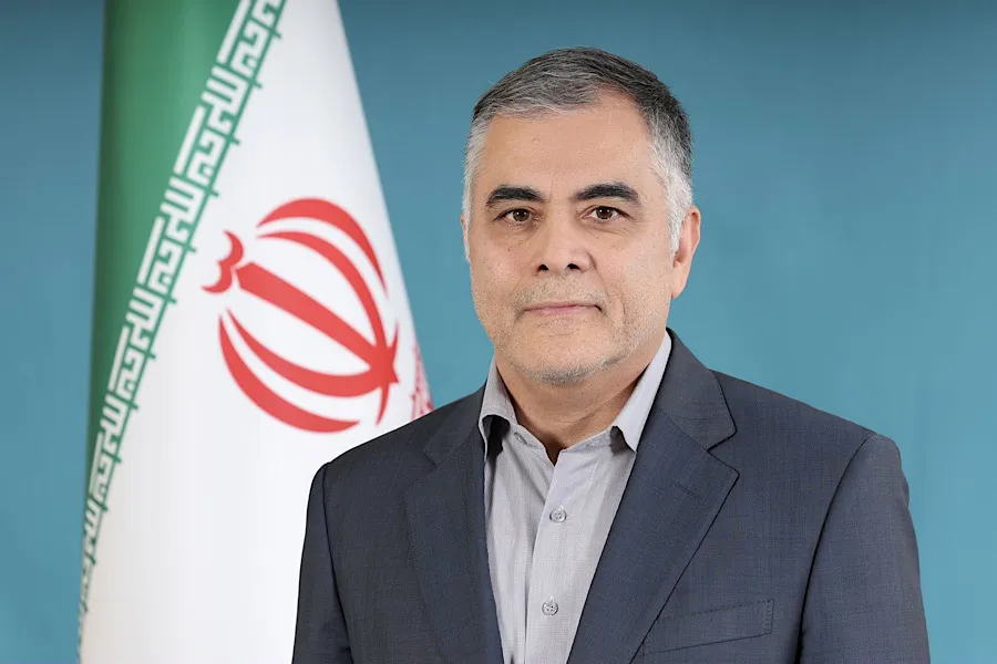 İranın neft naziri istefa verdi
