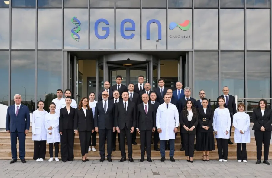 Prezident AÇILIŞDA — 15