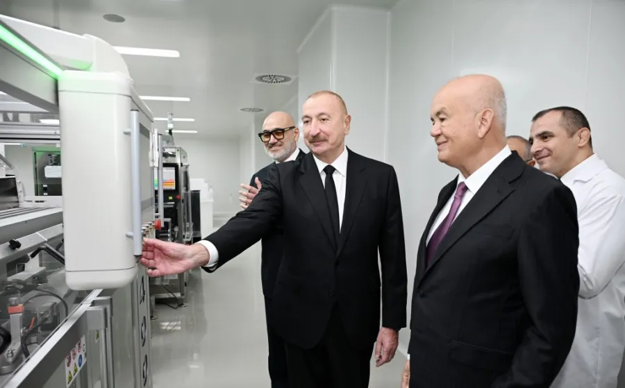 Prezident AÇILIŞDA — 18