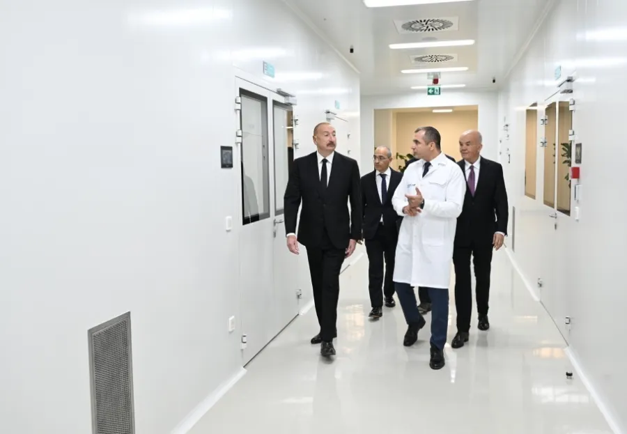 Prezident AÇILIŞDA — 21