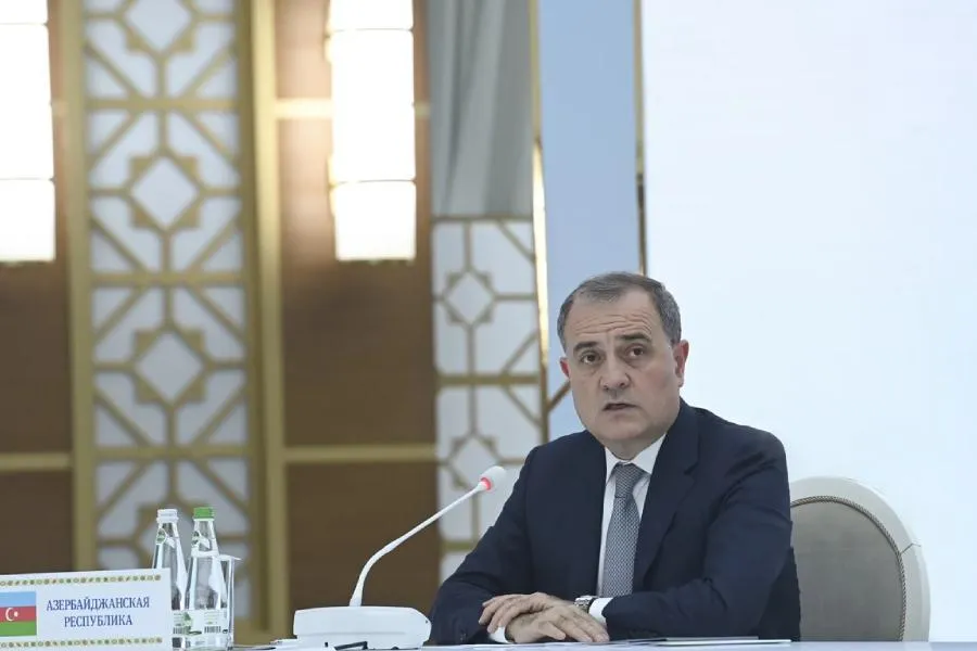 Ceyhun Bayramov: Orta Dəhlizin beynəlxalq ticarətdə rolu artır