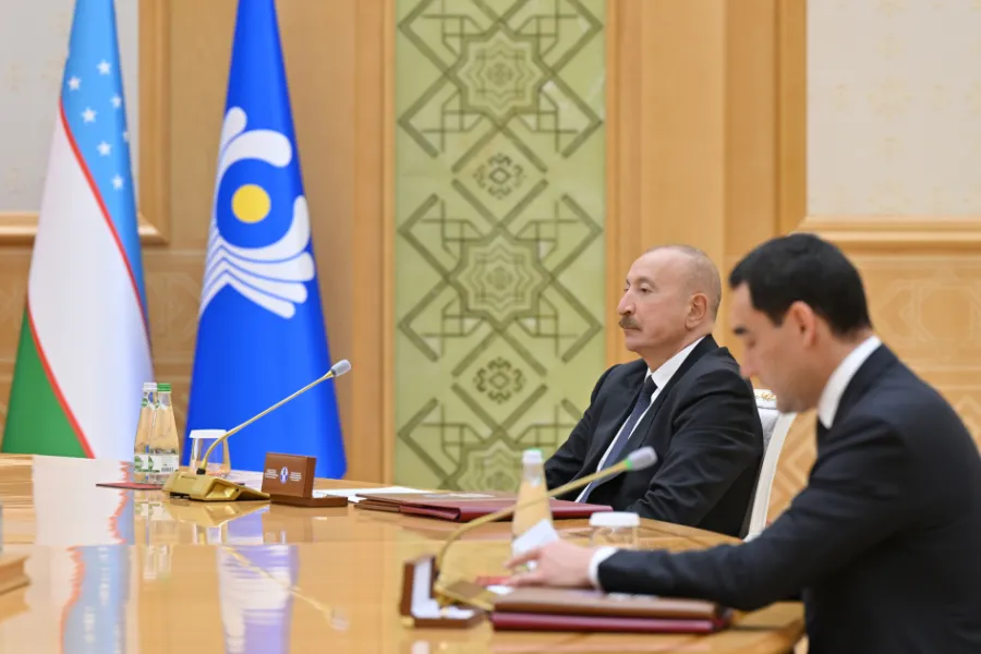 Ilham Aliyev attends restricted-format meeting of CIS Council of Heads of State — 9