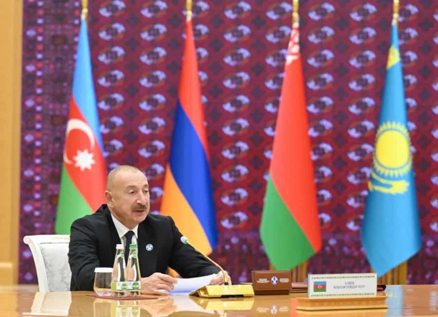 Ilham Aliyev attends restricted-format meeting of CIS Council of Heads of State — 18