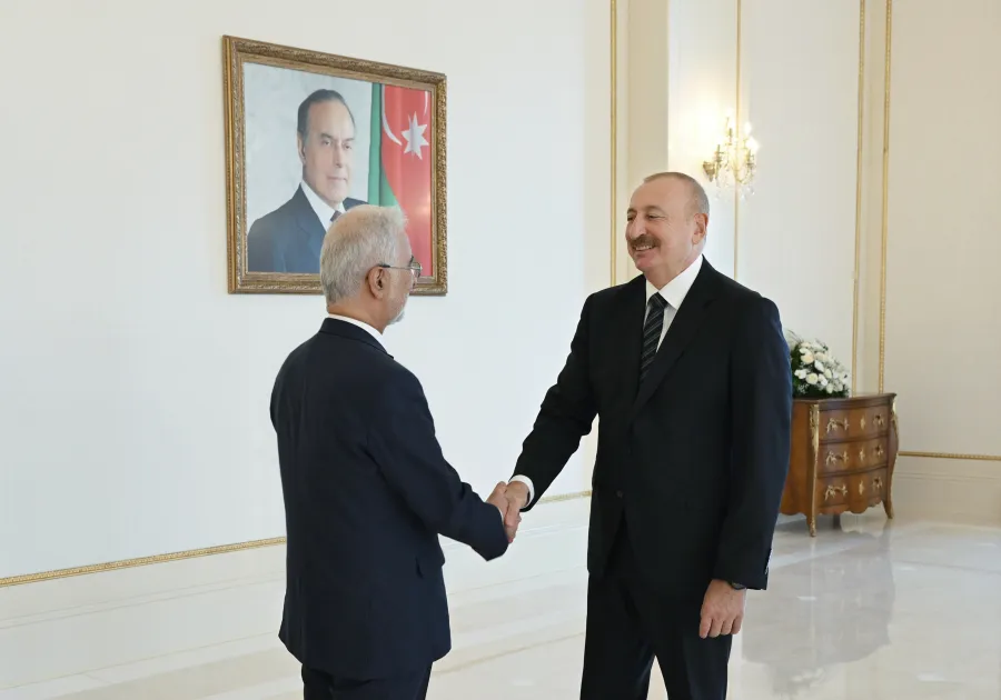 İlham Əliyev İranın daxili işlər nazirini qəbul edib - FOTOLAR