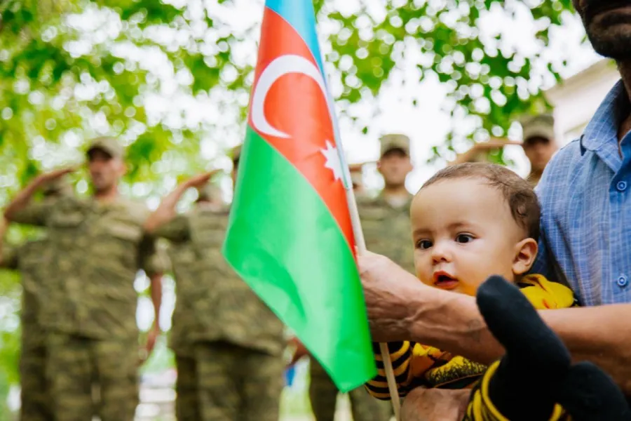 Şəhid qardaşından müraciət:  Emosiyalara qapılmayın, dövlətin yanında olun!