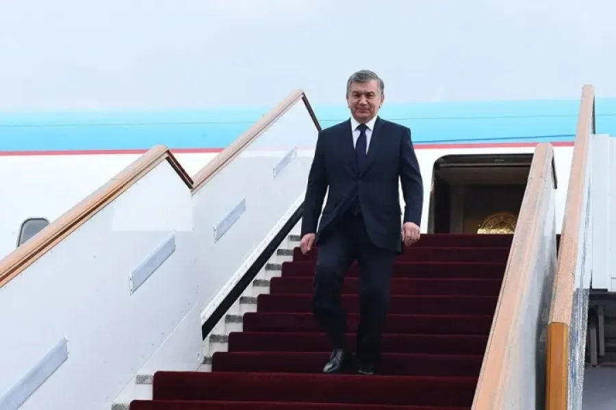 Şavkat Mirziyoyev sabah Bakıya gəlir