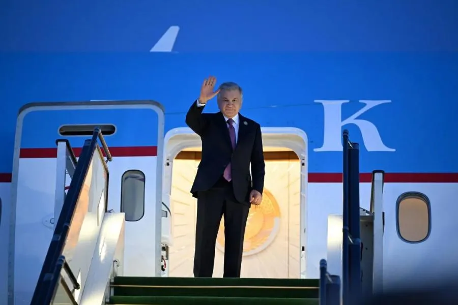 Özbəkistan Prezidentinin Azərbaycana işgüzar səfəri başa çatdı