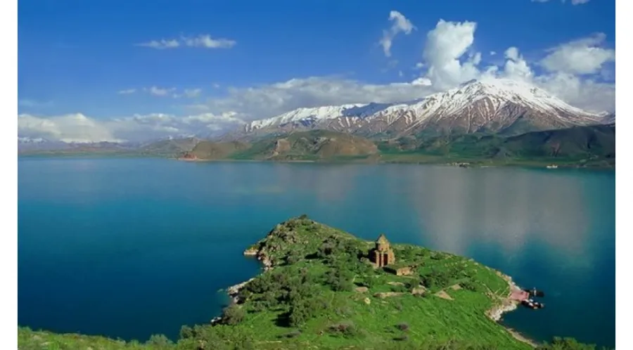 Ermənistan və Qırğızıstan Göyçə gölü ilə bağlı sənəd imzaladı