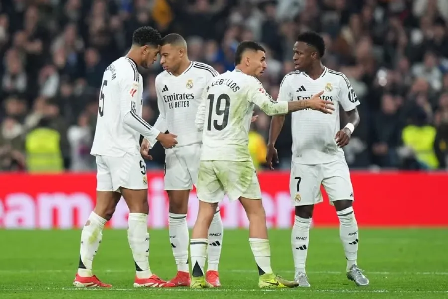Portuqaliya futbolunun incisi “Real”a doğru irəliləyir!