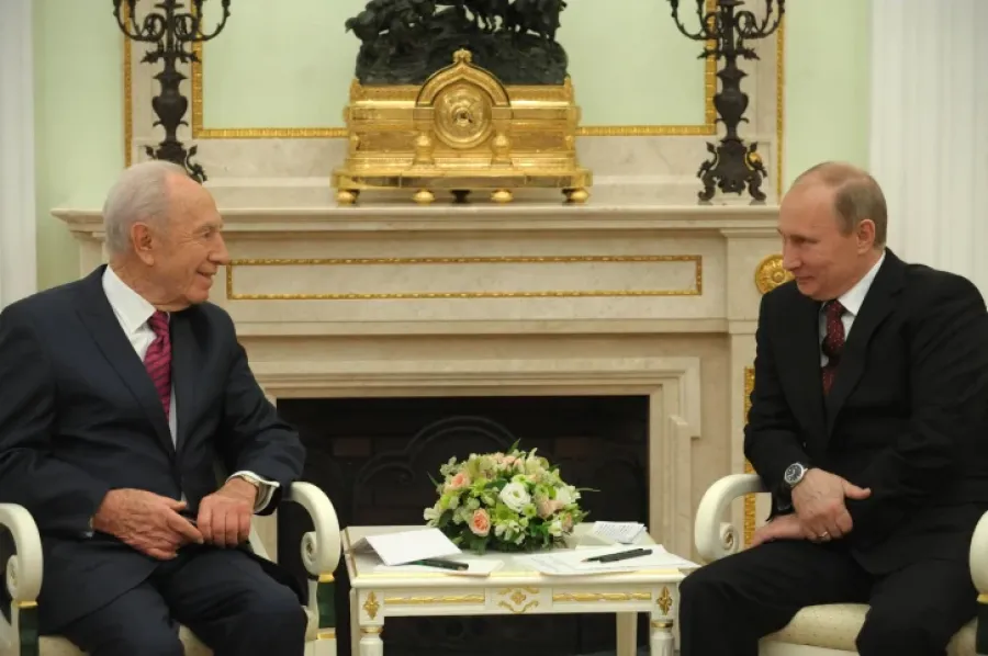 İsrailin sabiq başçısından Putinə sərt sözlər - “Axmaqlığa investisiya qoyursunuz, Amerika qalib gələcək”
