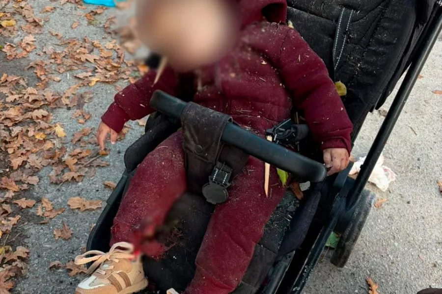 Müharibə Ukraynanın uşaqlığını əlindən alır - Zelenski