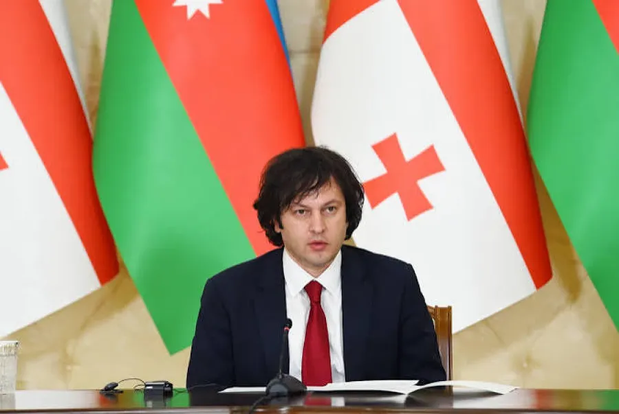 Kobaxidze Azərbaycana gələcək