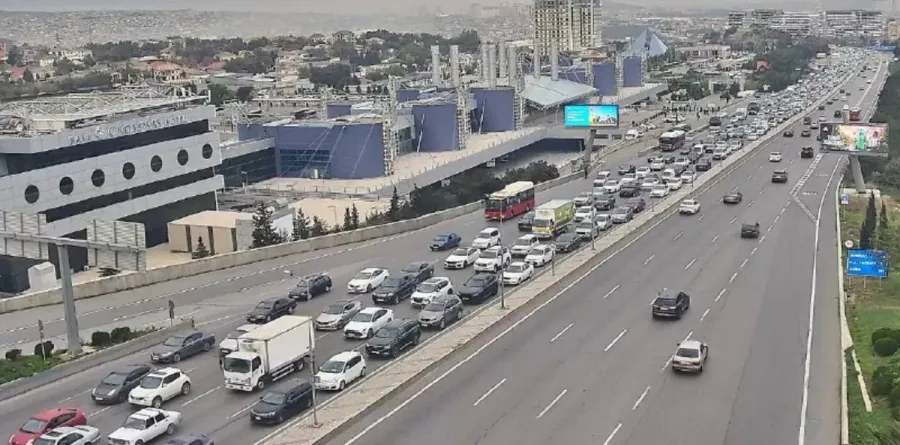 Bakıda tıxac olan 6 istiqamət açıqlandı